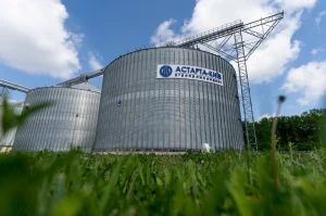 Акції «Астарти» обвалилися: торги на біржі призупинено